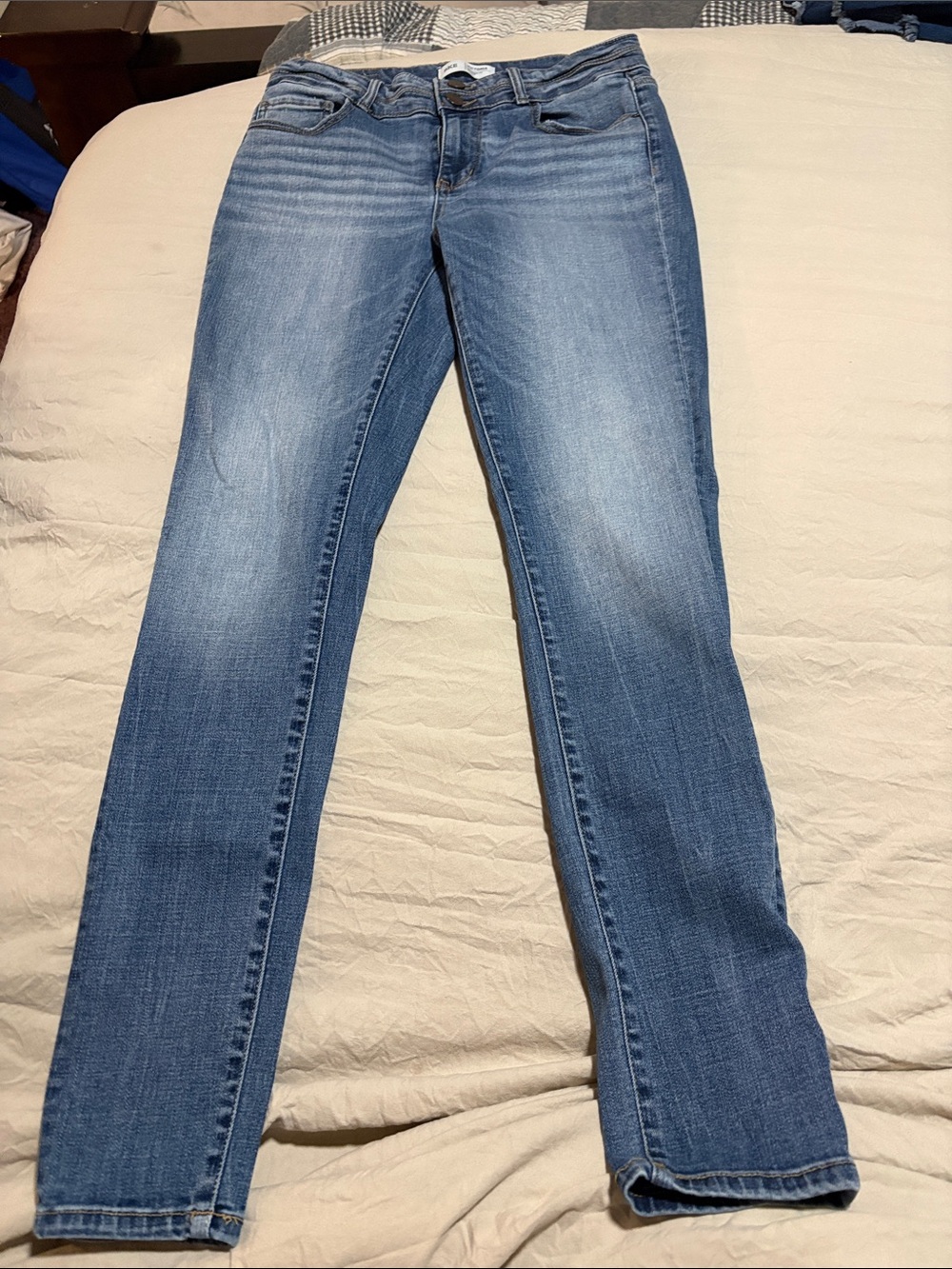 BKE Women's Light Blue Skinny Jeans